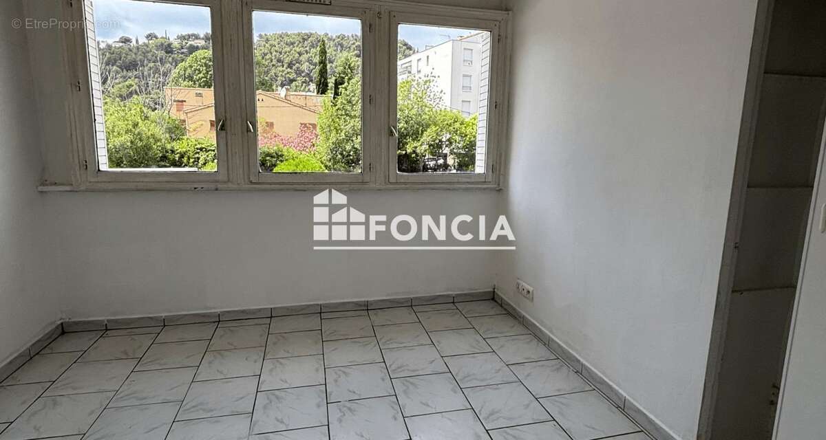 Appartement à LA GARDE