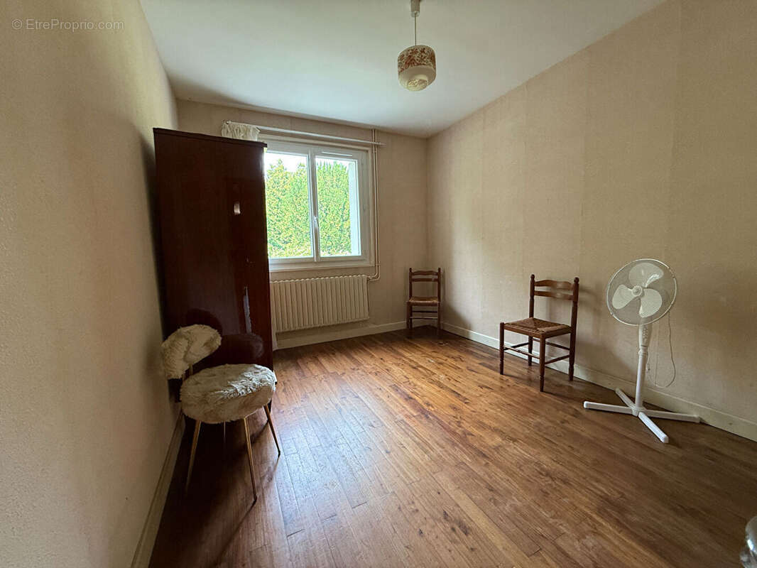 Maison à CELLEFROUIN