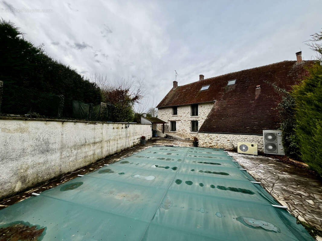 Maison à ROZAY-EN-BRIE