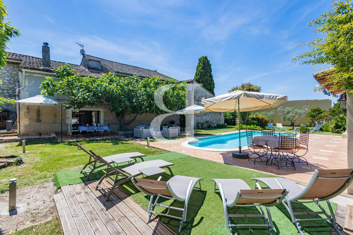 Maison à CABANNES