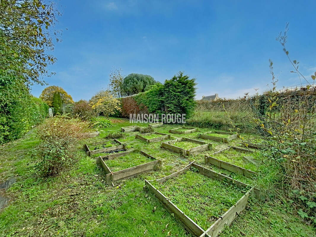 Maison à PLOUEZEC