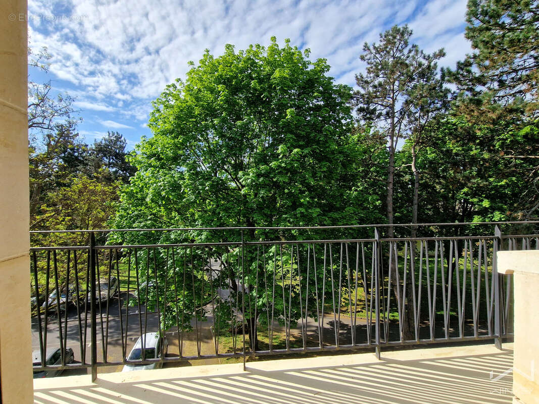 Appartement à ETIOLLES