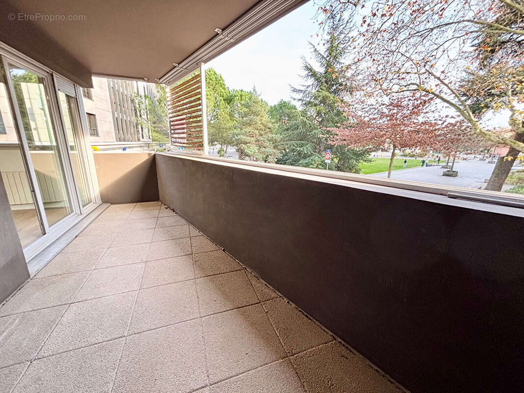 Appartement à TASSIN-LA-DEMI-LUNE