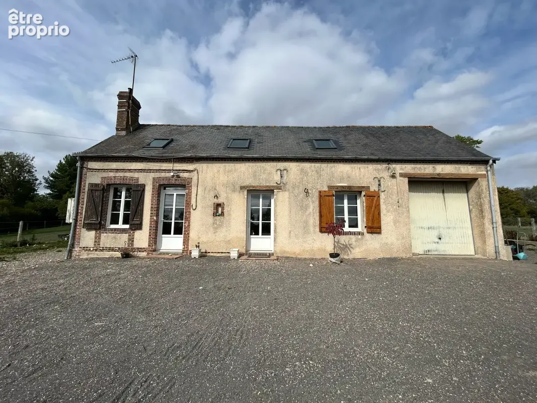 Maison à MOULINS-LA-MARCHE