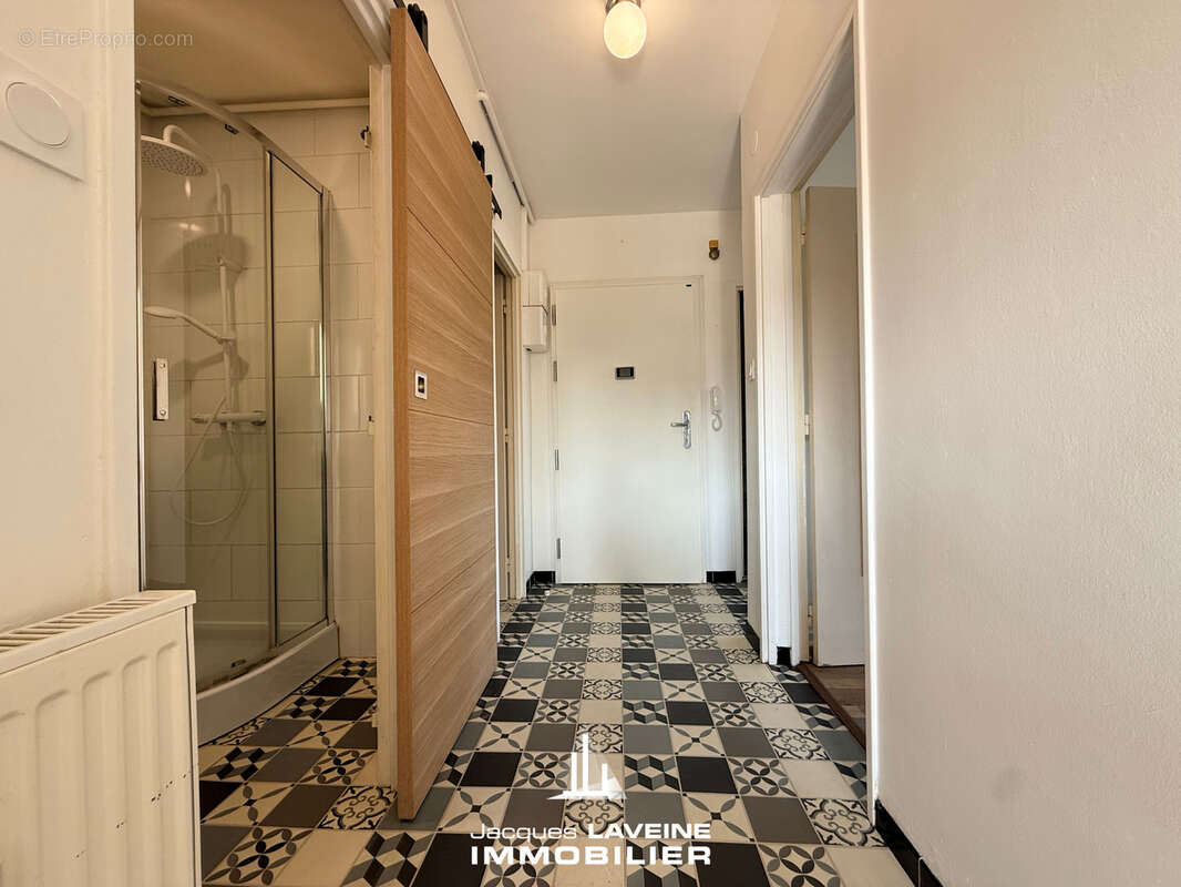 Appartement à LE BAN-SAINT-MARTIN
