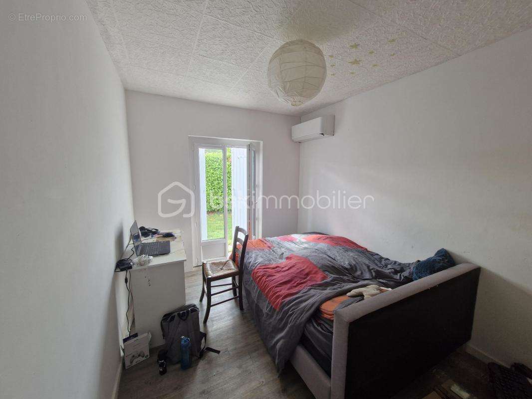 Maison à LES EGLISOTTES-ET-CHALAURES