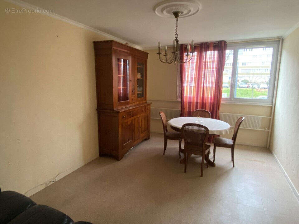 Photo 5 - Appartement à SAINT-ETIENNE