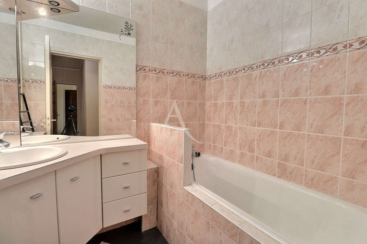 Appartement à MAISONS-LAFFITTE