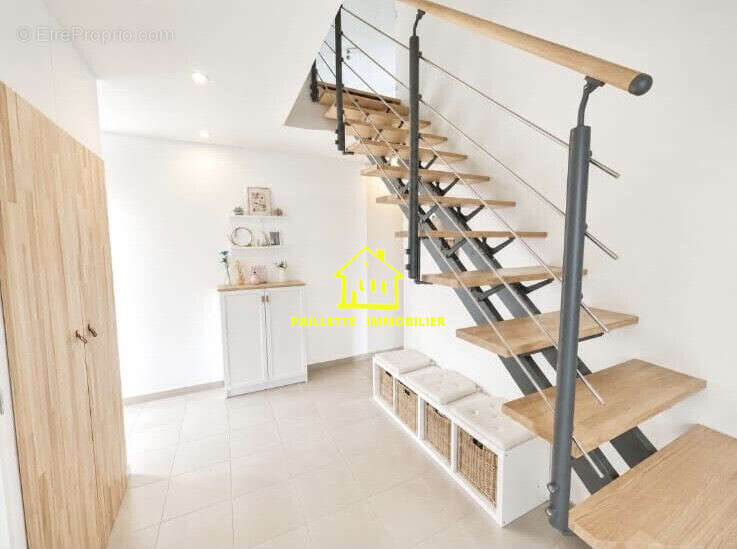 Maison 106 m² à Goderville  - photo 2