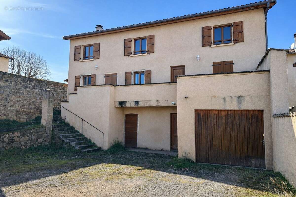 Maison à QUINCIE-EN-BEAUJOLAIS
