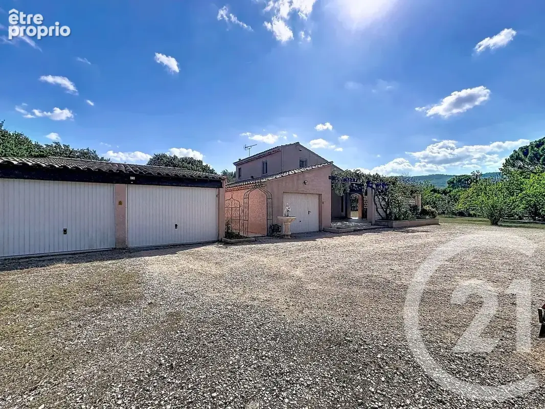 Maison 6 pièces 140 m² à vendre à Trets (13530) - photo 9