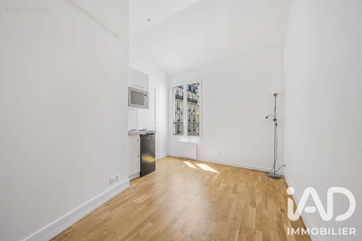 Photo 1 - Appartement à PARIS-14E