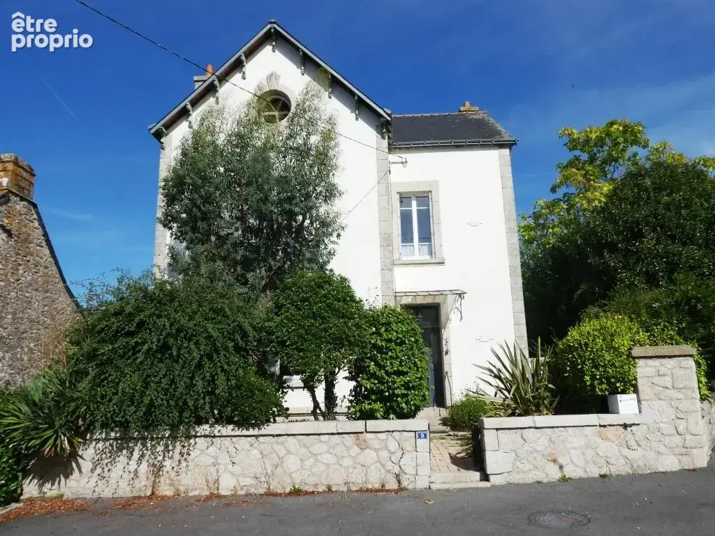 Photo Maison à Seglien au prix de 278 180€
