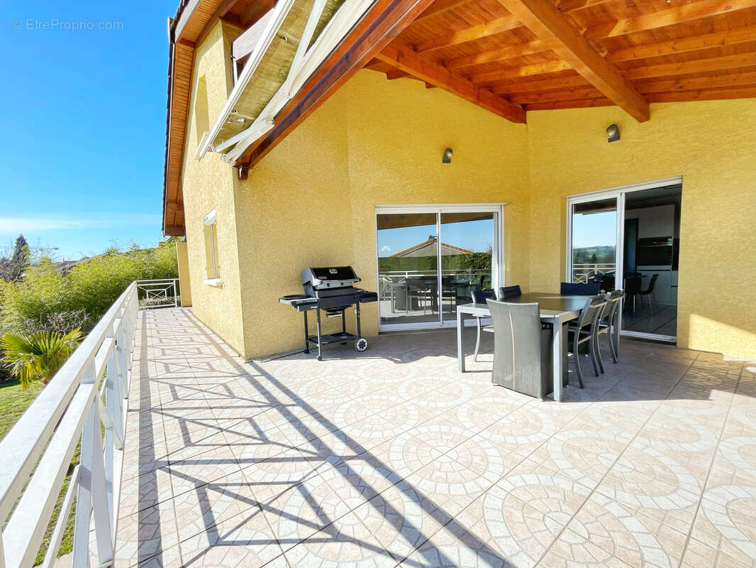 Maison à SOLAIZE
