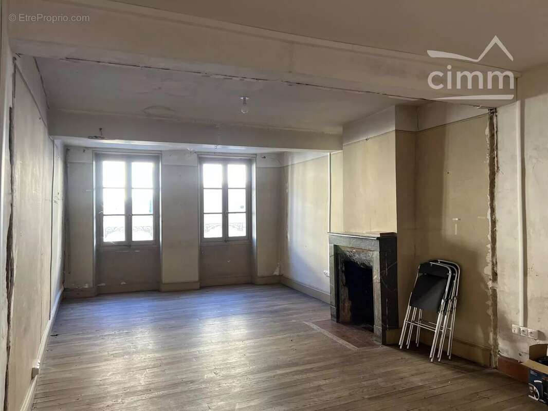 Appartement à BOURBON-LANCY