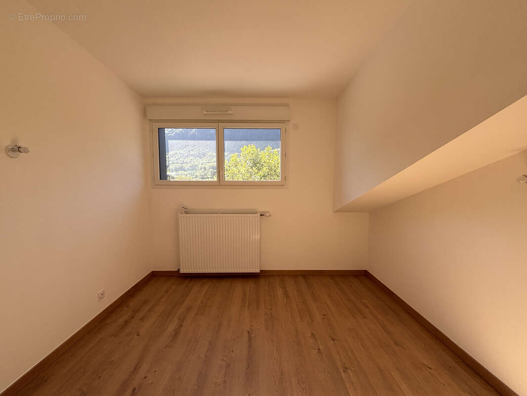 Appartement à SAINT-PIERRE-EN-FAUCIGNY