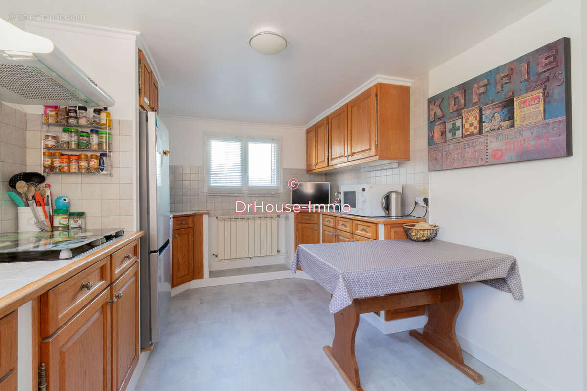 Maison à SARTROUVILLE