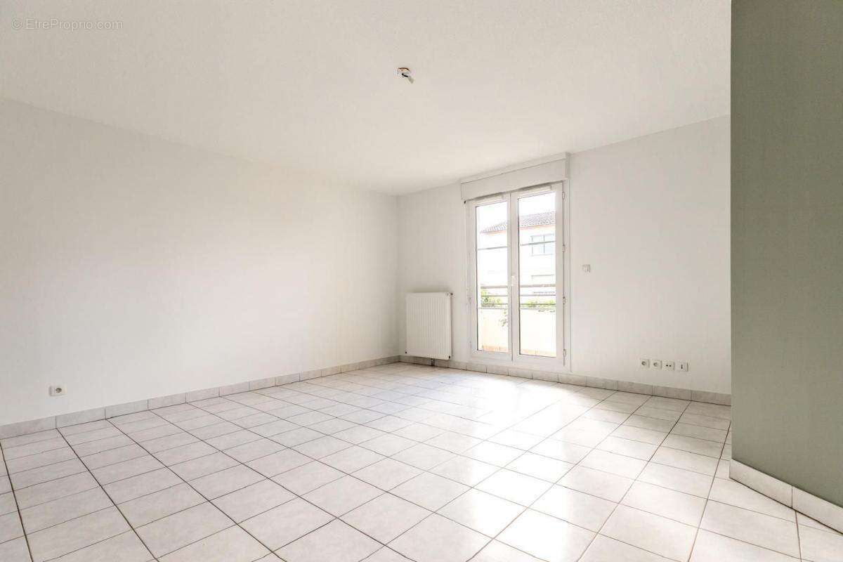 Appartement à PONT-DE-CHERUY