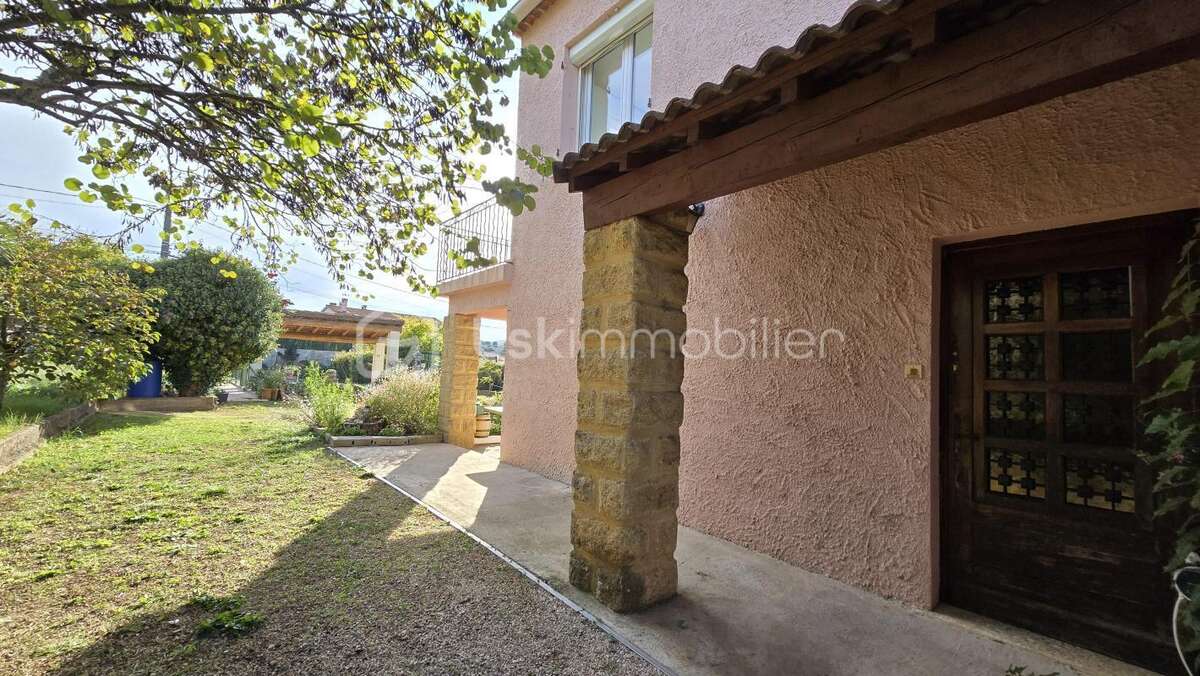 Maison à BAGNOLS-SUR-CEZE