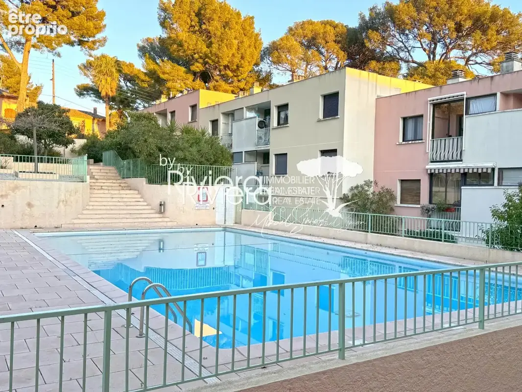 3 pieces renove avec piscine au coeur de la residence ! - photo 4