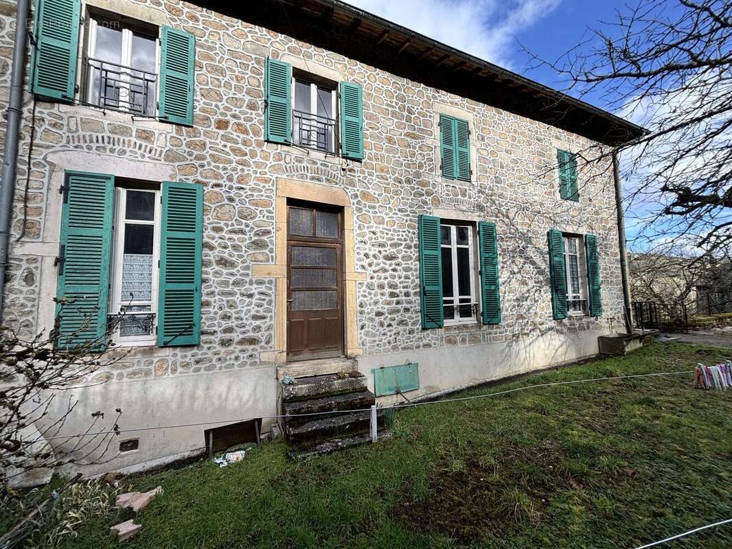 Maison à BEAUJEU