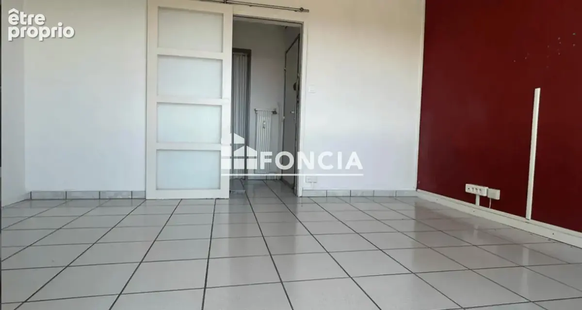 Mulhouse - Appartement 4 pièces - 71m2 - photo 2