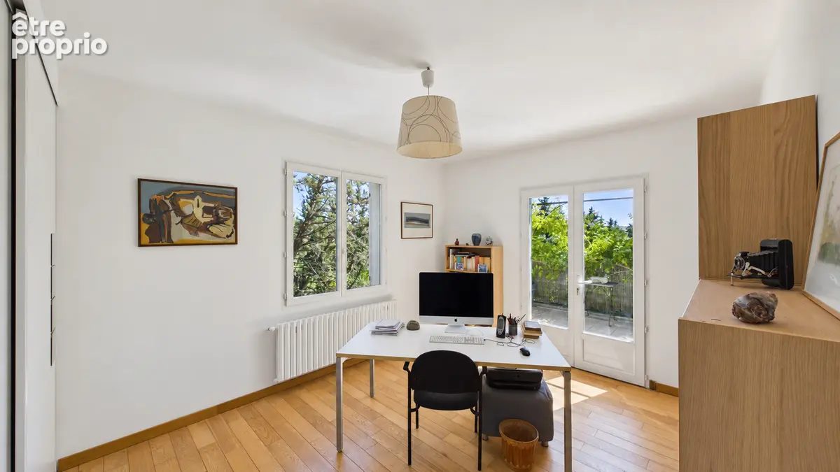 Sauveterre - Maison 135 m² sur terrain arboré de 1500 m² - photo 4