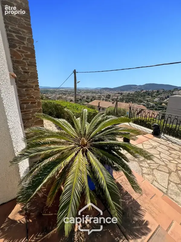 Maison à vendre 8 pièces HYERES (83)- Vue mer panoramique Exceptionnel - Double garage - Ascenseur - photo 31