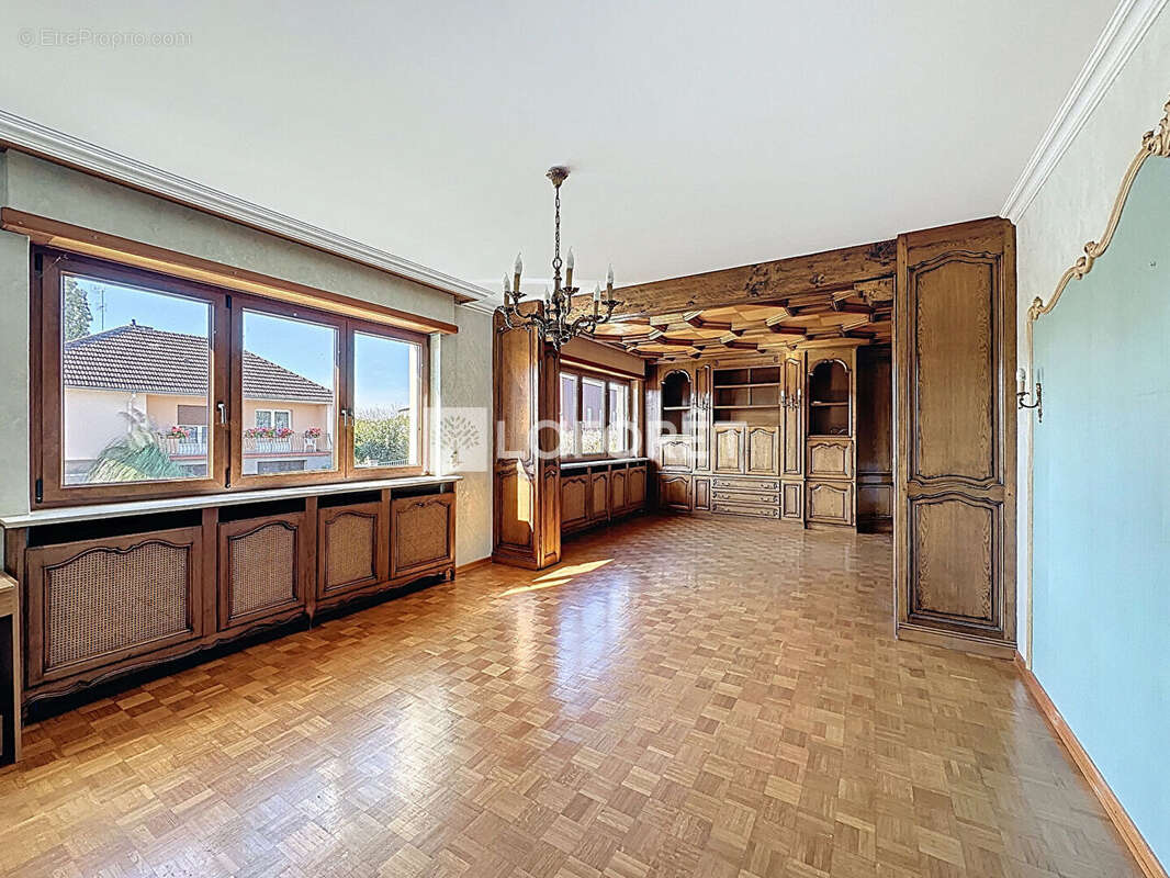 Maison à GRIESHEIM-SUR-SOUFFEL