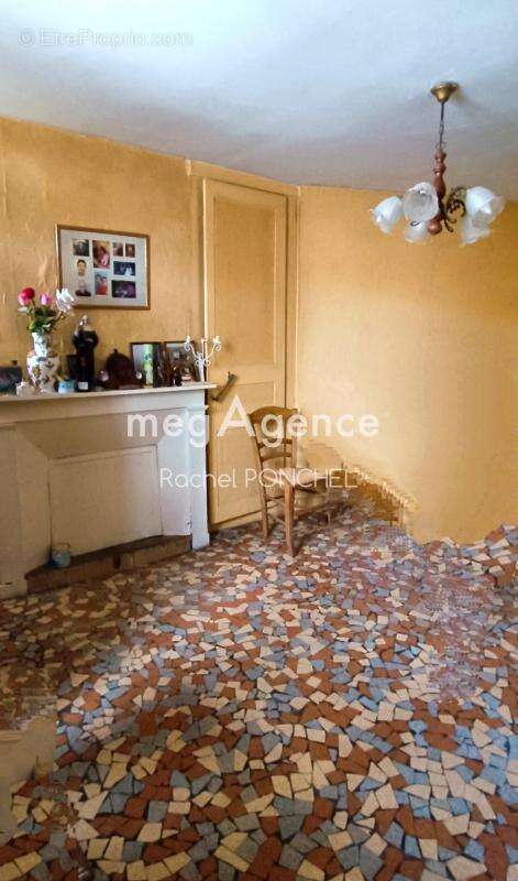 Maison à CONCHES-EN-OUCHE