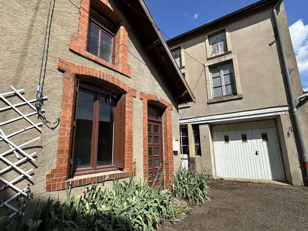 Photo 9 - Maison à SAINT-JUST-LA-PENDUE