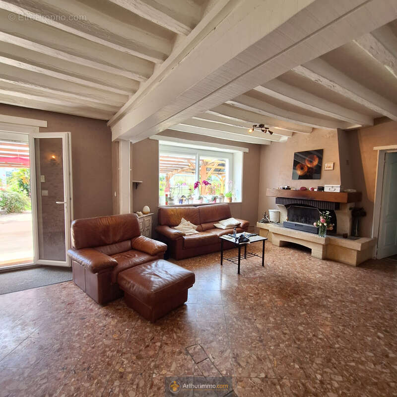 Maison à ROZAY-EN-BRIE