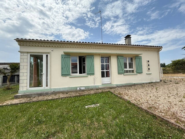 Maison à CLERAC