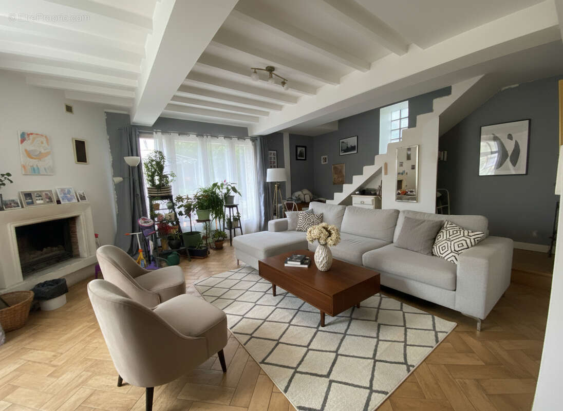 Maison à NANTEUIL-LES-MEAUX