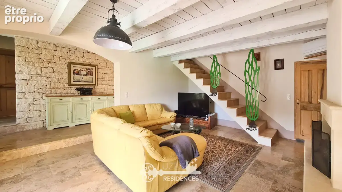 Vallée de la Cèze, magnifique maison en pierre de 213 m2 avec piscine à débordement et vues - photo 3