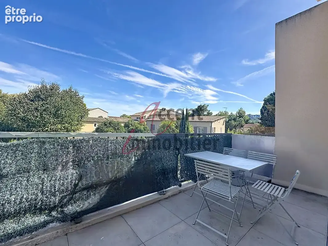 Saint Rémy de Provence, bel appartement lumineux dans une  résidence sécurisée avec piscine - photo 2