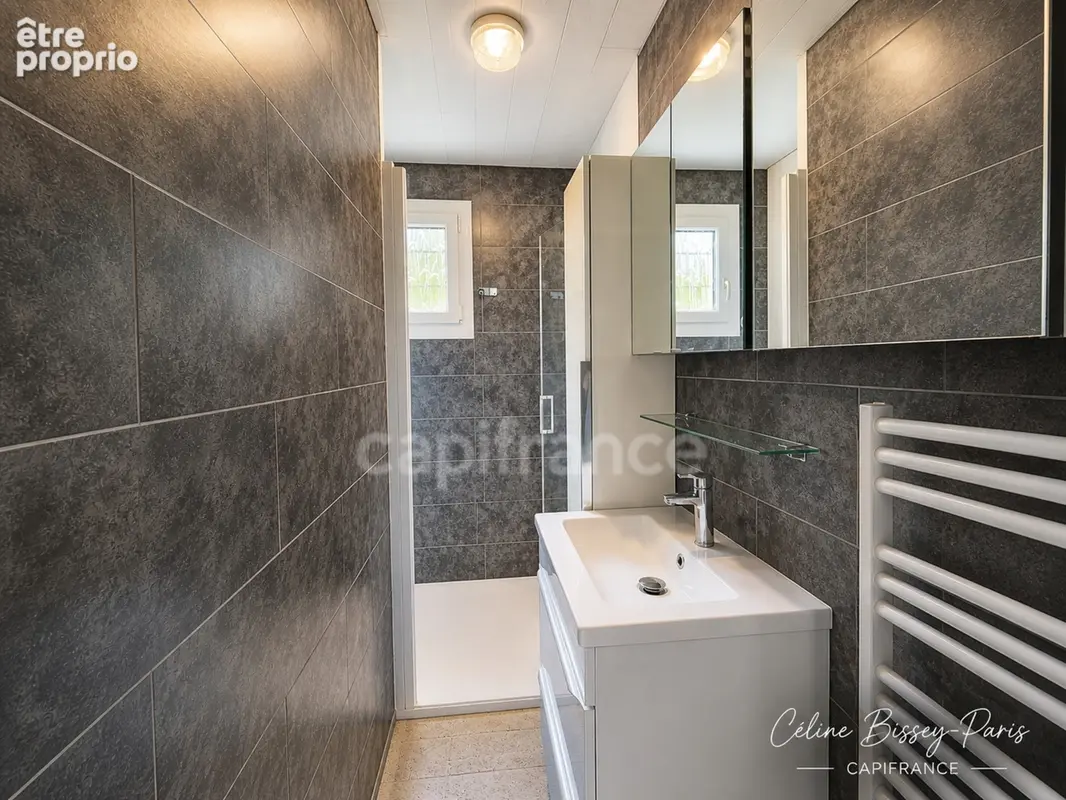 Maison à vendre 7 pièces 161 M2 PONT SUR YONNE (89), Terrain 1974 M2, 4 Chambres, Piscine avec abri 10 M X 5 m - photo 8