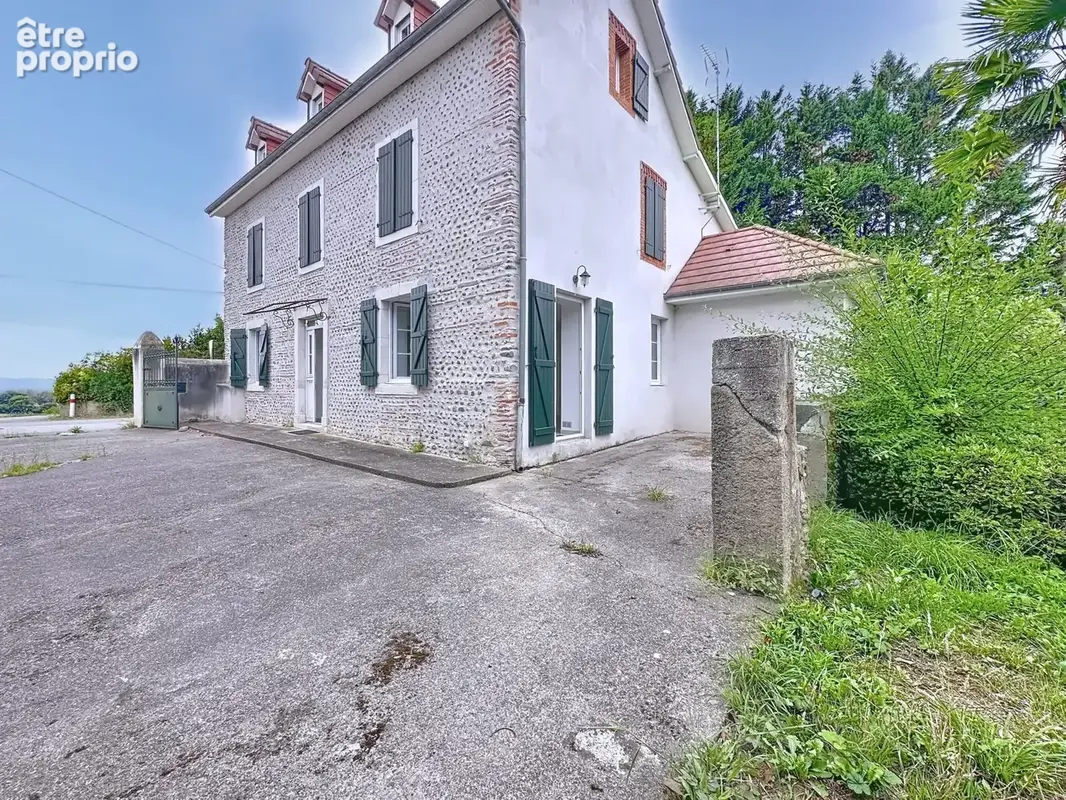 Maison 8 pièces 200 m² à vendre à Momas (64230) - photo 5