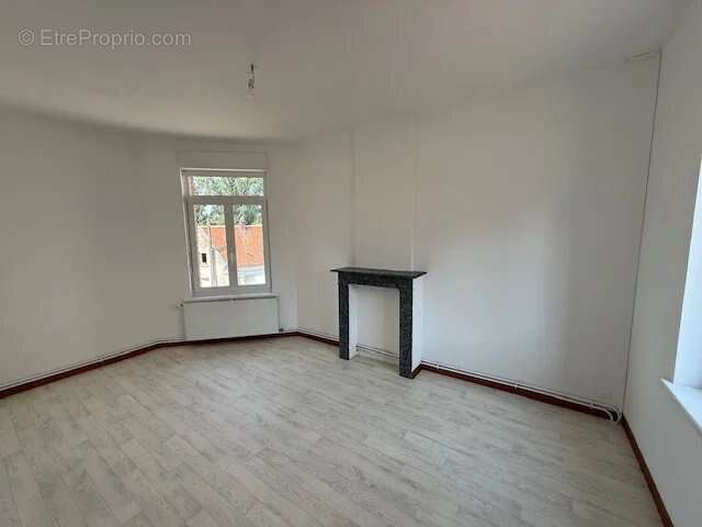 Maison à BEAUMETZ-LES-LOGES