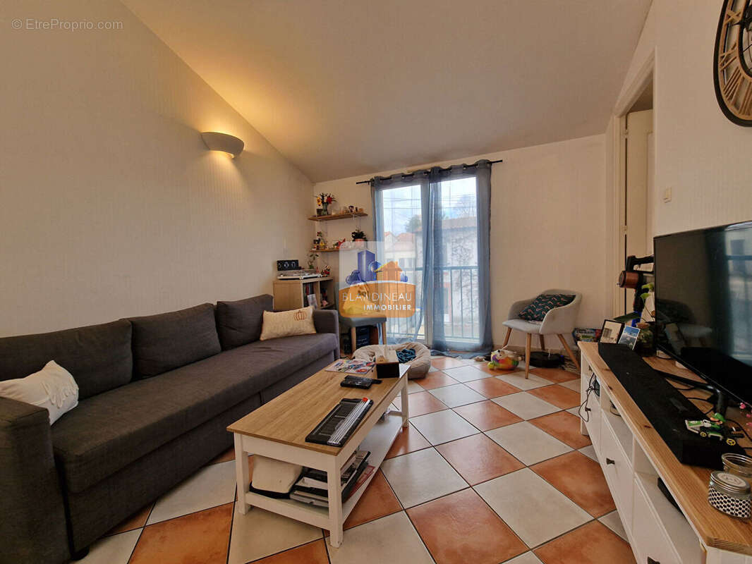 Maison à BOUGUENAIS