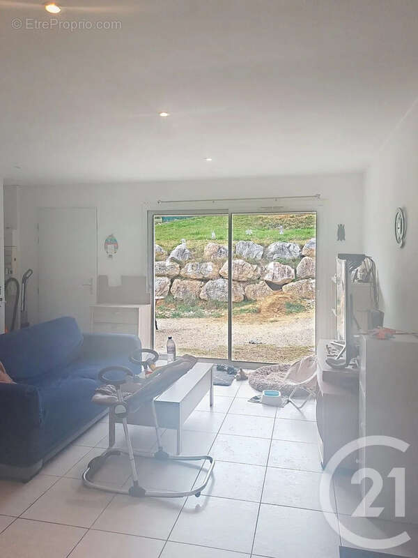 Maison à SALLES-SUR-L&#039;HERS