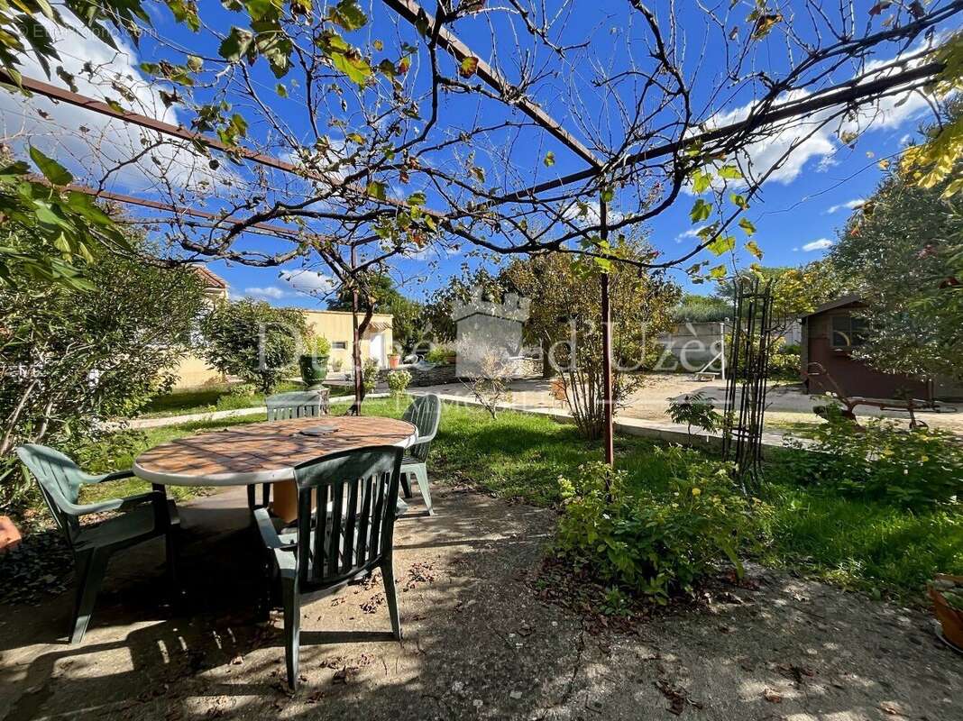 Photo 2 - Maison à UZES