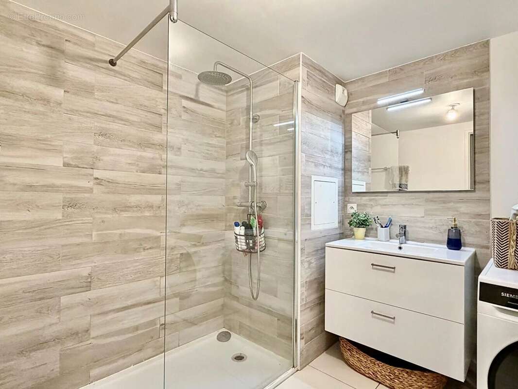 Appartement à BOIS-COLOMBES