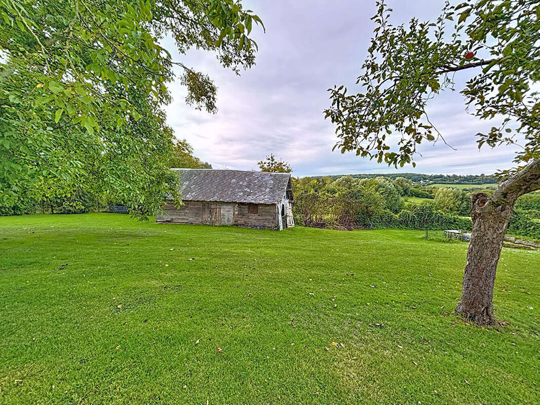 Maison à SAINT-CYR-DU-RONCERAY