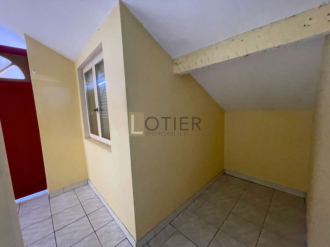 Appartement à SAINT-CHRISTOL-LES-ALES