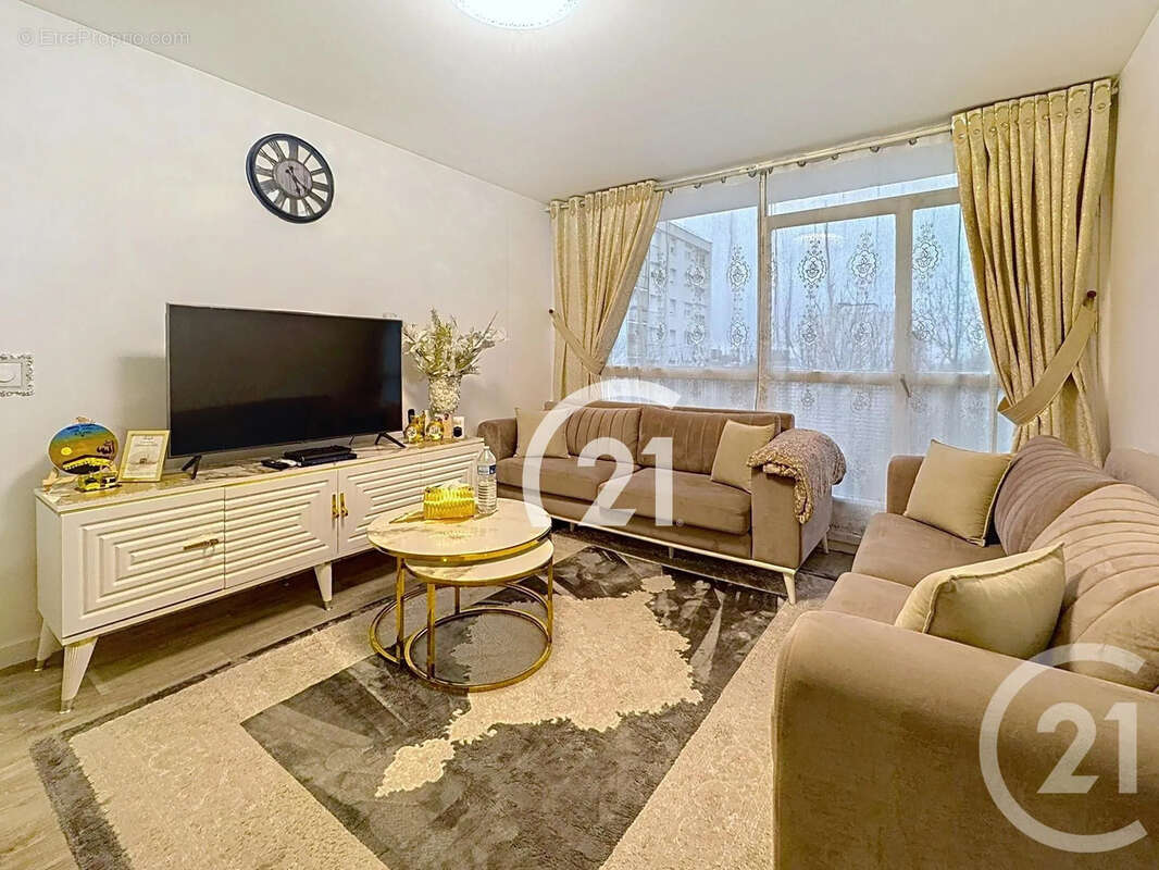 Appartement à GARGES-LES-GONESSE