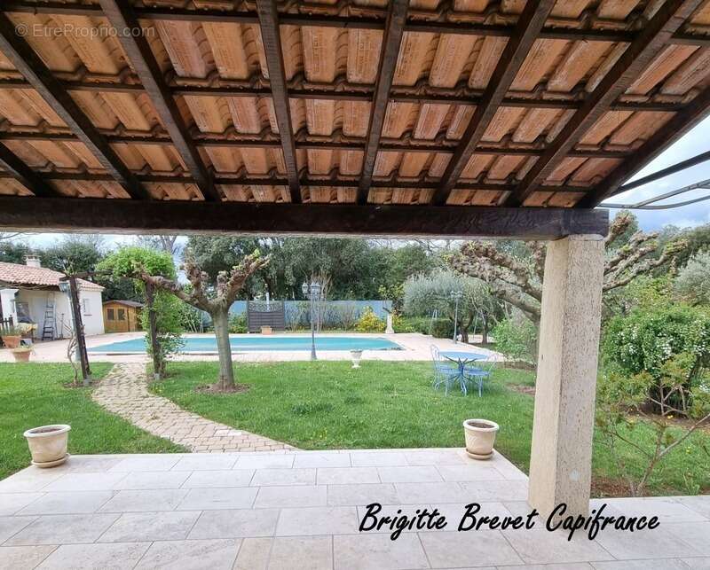 Maison à SAINT-MAXIMIN-LA-SAINTE-BAUME