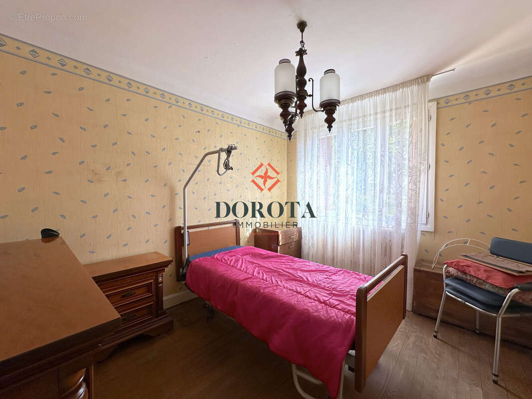 Maison à SAINT-MARTIN-D&#039;HERES