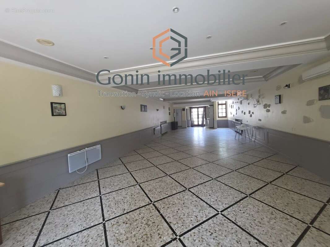 Appartement à SAINT-JEAN-LE-VIEUX