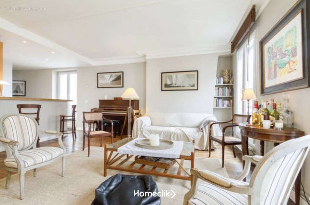 Appartement à PARIS-9E